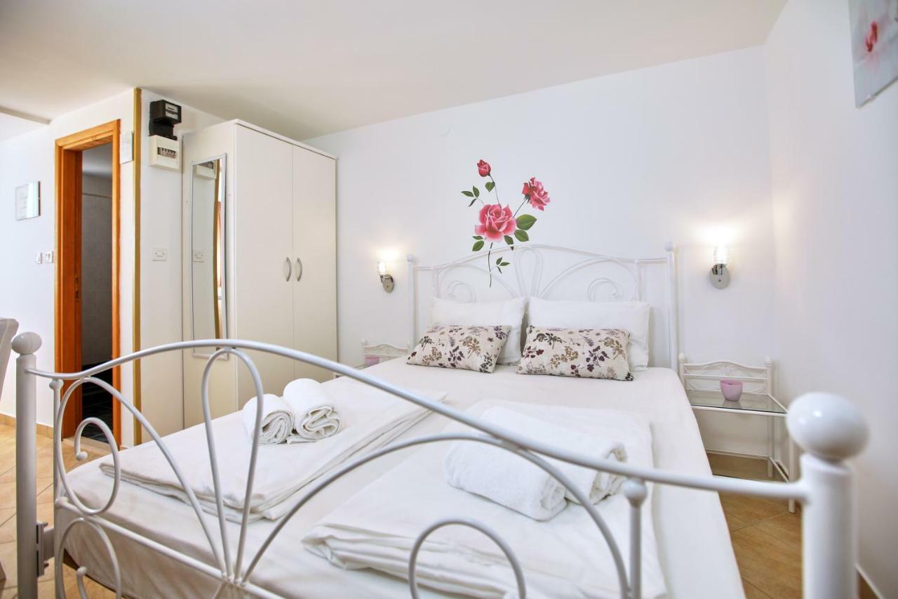 Studio Kristic, Cozy Studio With A Terrace Dubrovnik Exterior foto