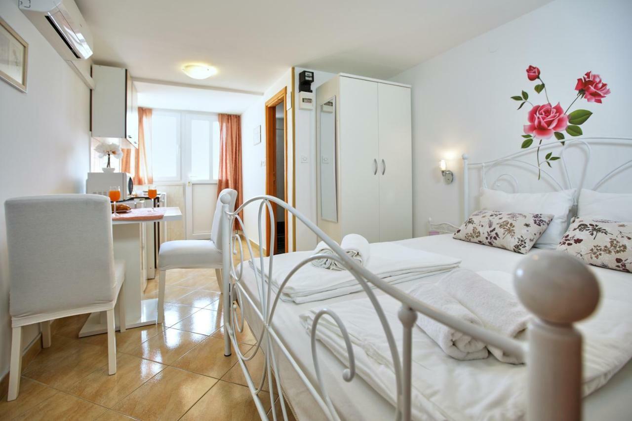 Studio Kristic, Cozy Studio With A Terrace Dubrovnik Exterior foto